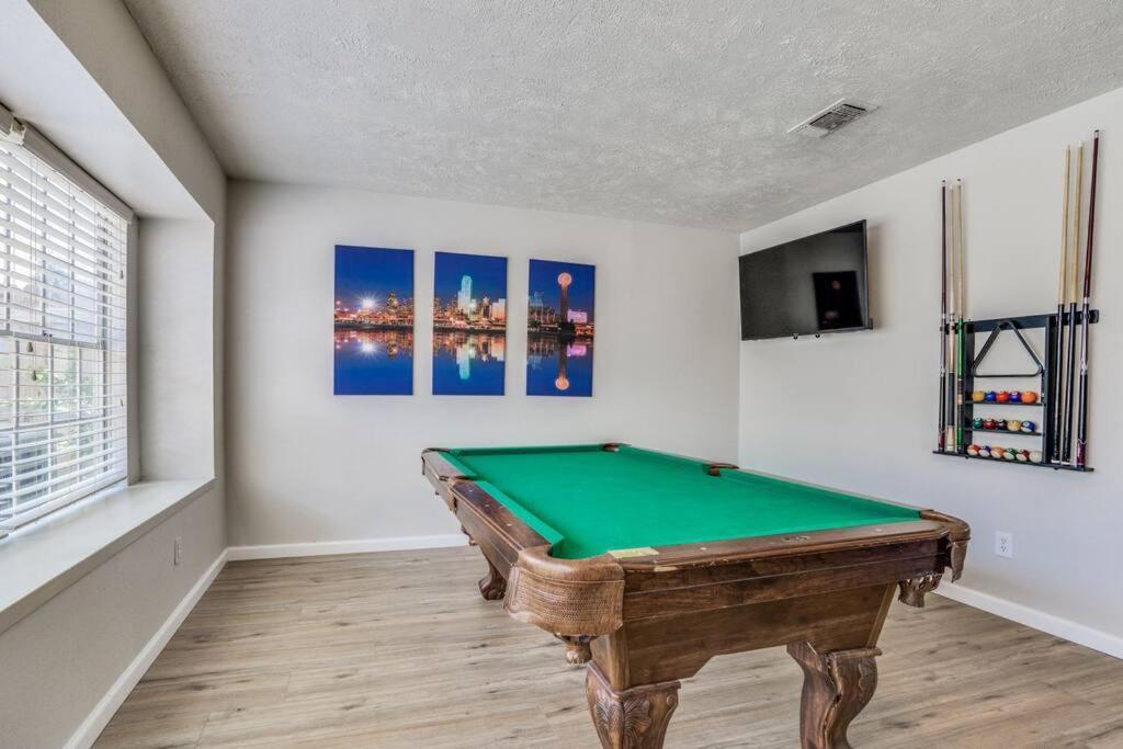 Mpressive Hideaway! Villa Гранд Прери Екстериор снимка